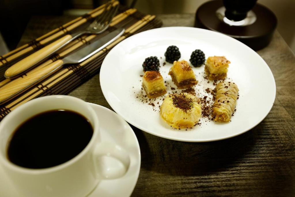 Guesthouse เยเรวาน ภายนอก รูปภาพ