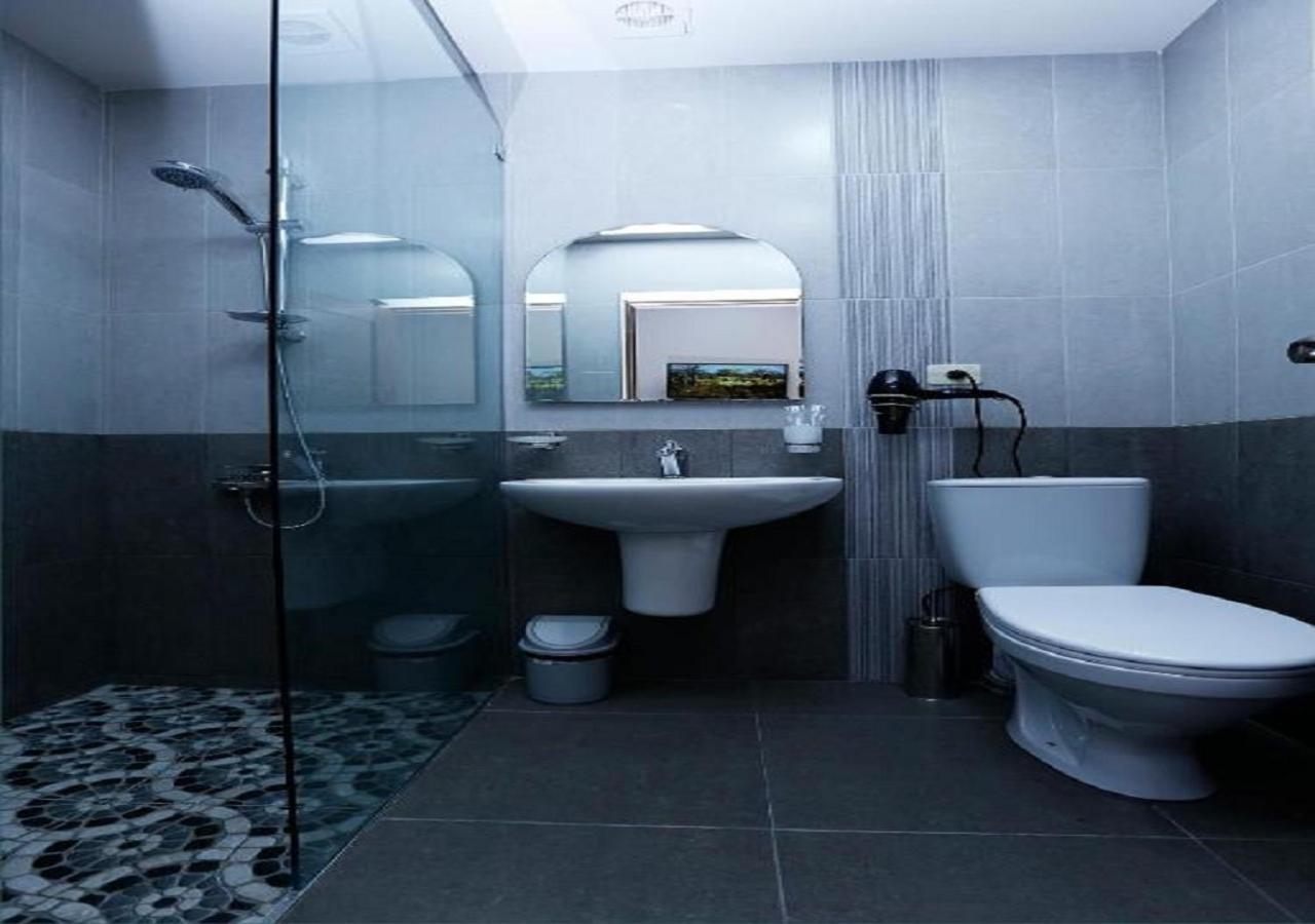 Guesthouse เยเรวาน ภายนอก รูปภาพ